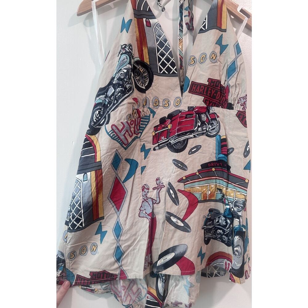 Harley Davidson Motorcycles Halter top drive in 1950s print-M Rockabilly Pinup
